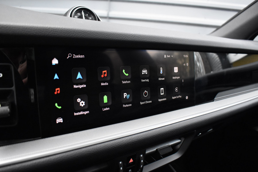 Porsche Cayenne 3.0 E-Hybrid 470pk | Panorama | Matrix | ACC | 21'' Wielen | Bose | Trekhaak | Sport Chrono | Orig. NL |