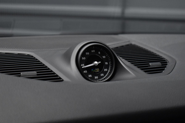 Porsche Cayenne 3.0 E-Hybrid 470pk | Panorama | Matrix | ACC | 21'' Wielen | Bose | Trekhaak | Sport Chrono | Orig. NL |