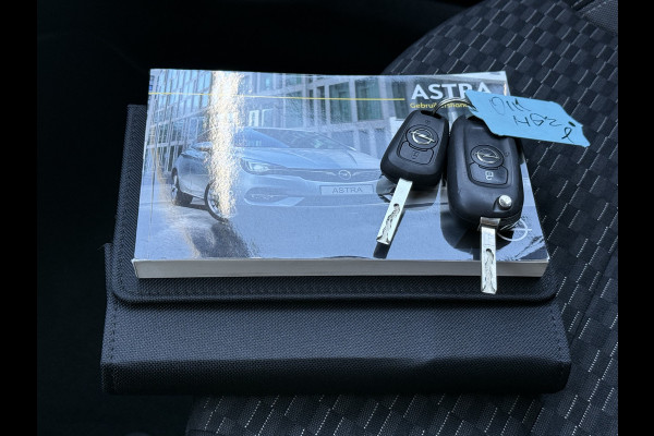 Opel Astra Sports Tourer BWJ 2020 | 1.2T 146PK Business Ed | TRKEHAAK | CLIMA | NAVI | PDC | CRUISE | CARPLAY | CAMERA |