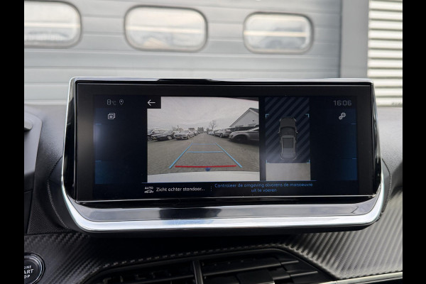 Peugeot 2008 1.2 PureTech Blue Lease Allure | Navigatie | Camera | Cruise Control | Climate Control | Trekhaak |