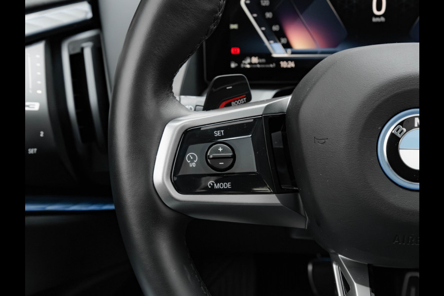 BMW X3 30e xDrive M-Sport - Pano - Trekhaak - ACC - Memoryzetel