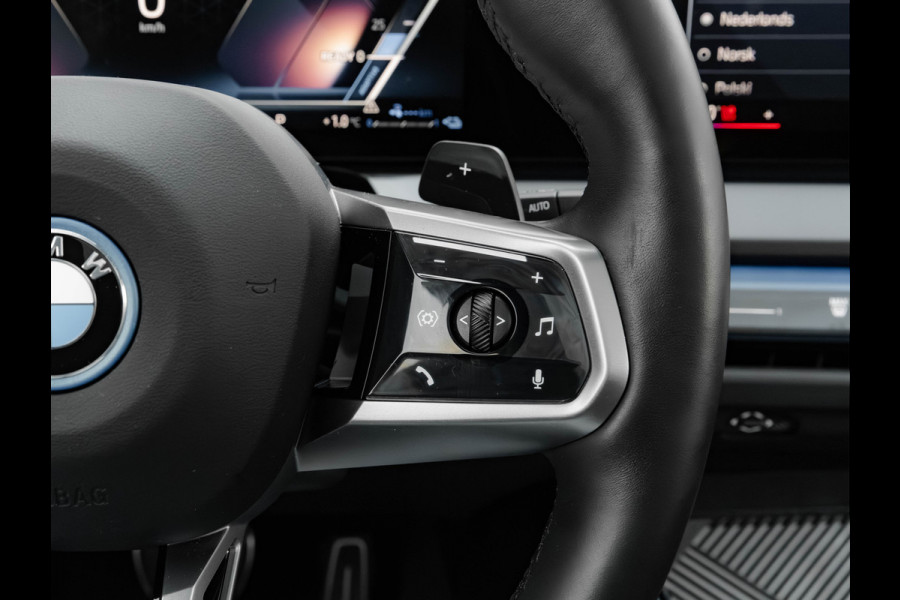 BMW X3 30e xDrive M-Sport - Pano - Trekhaak - ACC - Memoryzetel