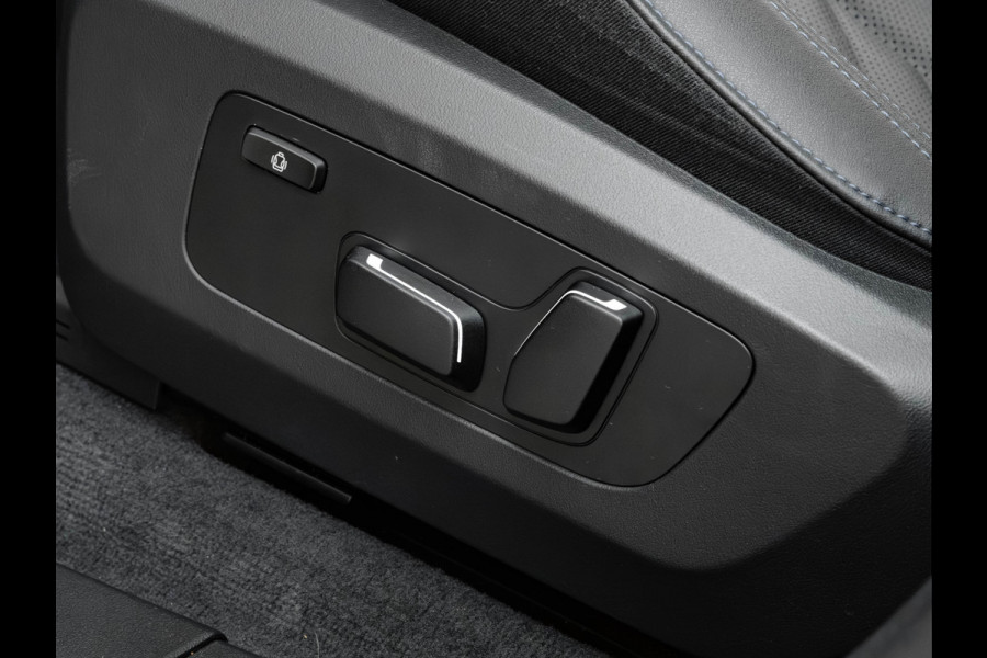 BMW X3 30e xDrive M-Sport - Pano - Trekhaak - ACC - Memoryzetel