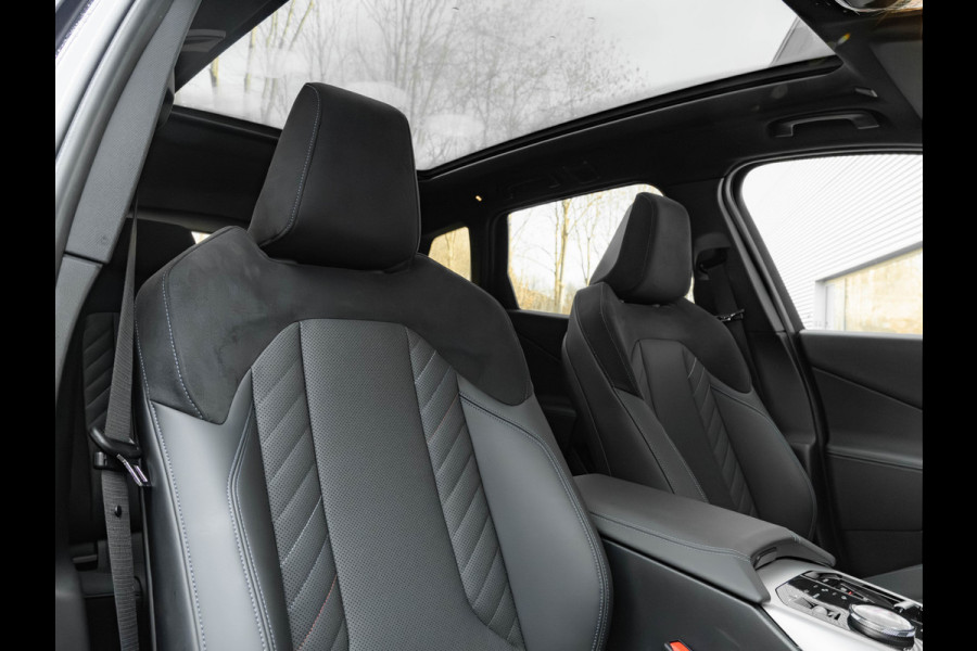 BMW X3 30e xDrive M-Sport - Pano - Trekhaak - ACC - Memoryzetel