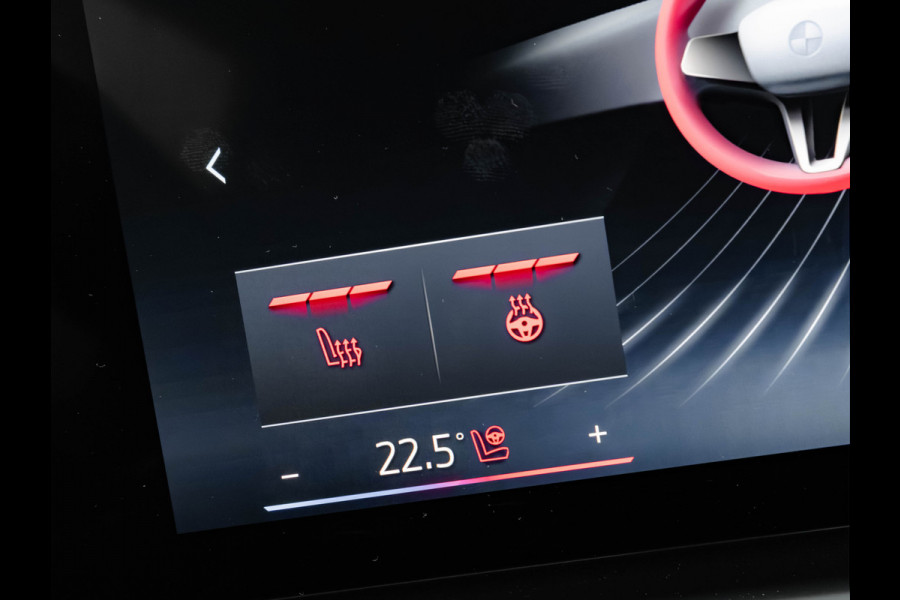 BMW X3 30e xDrive M-Sport - Pano - Trekhaak - ACC - Memoryzetel