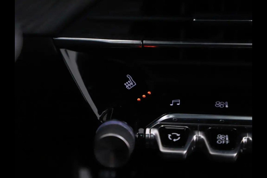 Peugeot 208 1.2 Turbo GT-Line - Automaat - Panodak - Navi - Winterpakket - Org.NL