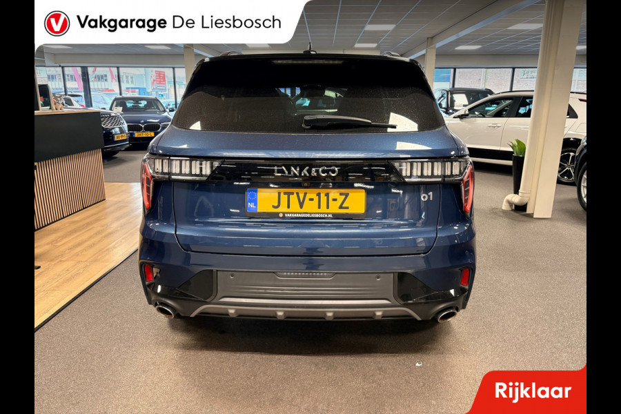 Lynk & Co 01 1.5 / panorama-dak / 360 camera / Infinity audio / navigatie