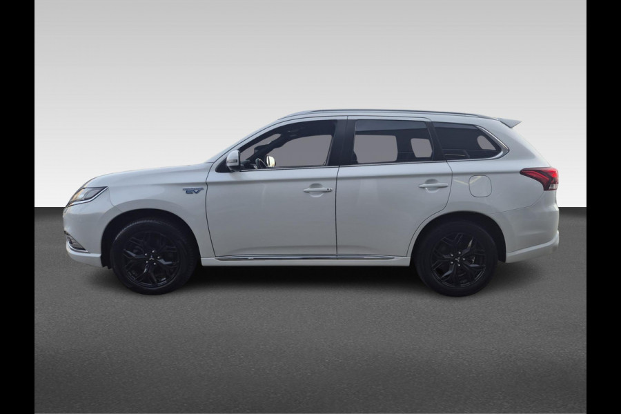 Mitsubishi Outlander 2.4 PHEV Instyle | volleder | trekhaak afneeembaar |
