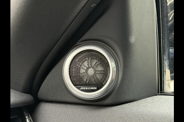 Land Rover Range Rover Evoque 1.5 P300e AWD R-Dynamic SE Black Style|Schuif/kantel dak|Meridian|Sfeer|Winterpakket