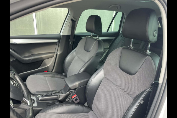 Škoda Octavia Combi 1.4 TSI Greentech Ambition Business AUTOMAAT l CarPlay l trekhaak