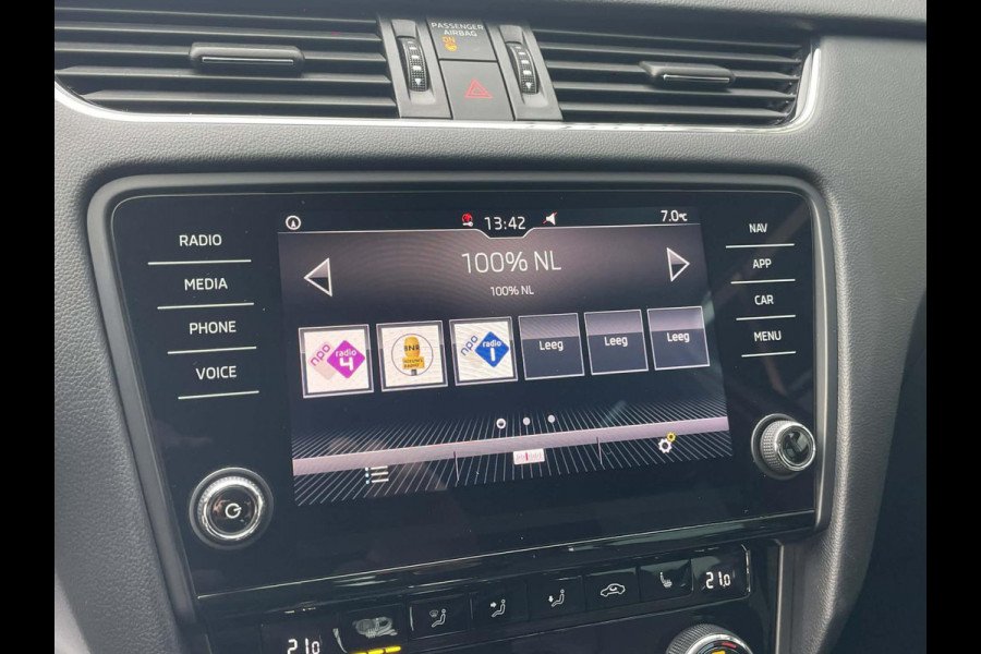 Škoda Octavia Combi 1.4 TSI Greentech Ambition Business AUTOMAAT l CarPlay l trekhaak