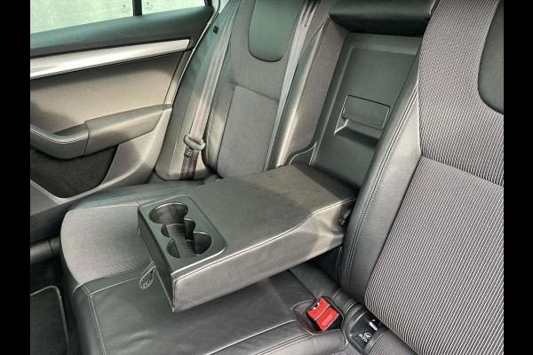 Škoda Octavia Combi 1.4 TSI Greentech Ambition Business AUTOMAAT l CarPlay l trekhaak