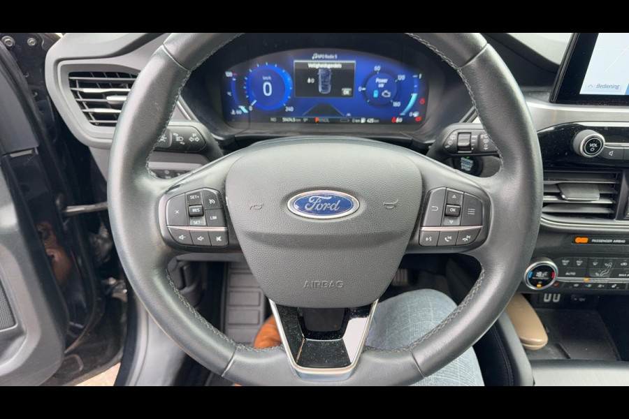 Ford Kuga 2.5 PHEV Titanium X 225pk Wegklapbare trekhaak | Winterpack | Digitale Cockpit | 1.500kg Trekgewicht | 18 inch velgen