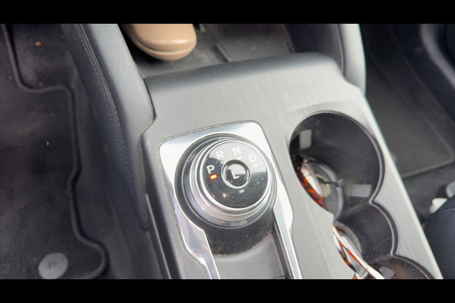 Ford Kuga 2.5 PHEV Titanium X 225pk Wegklapbare trekhaak | Winterpack | Digitale Cockpit | 1.500kg Trekgewicht | 18 inch velgen