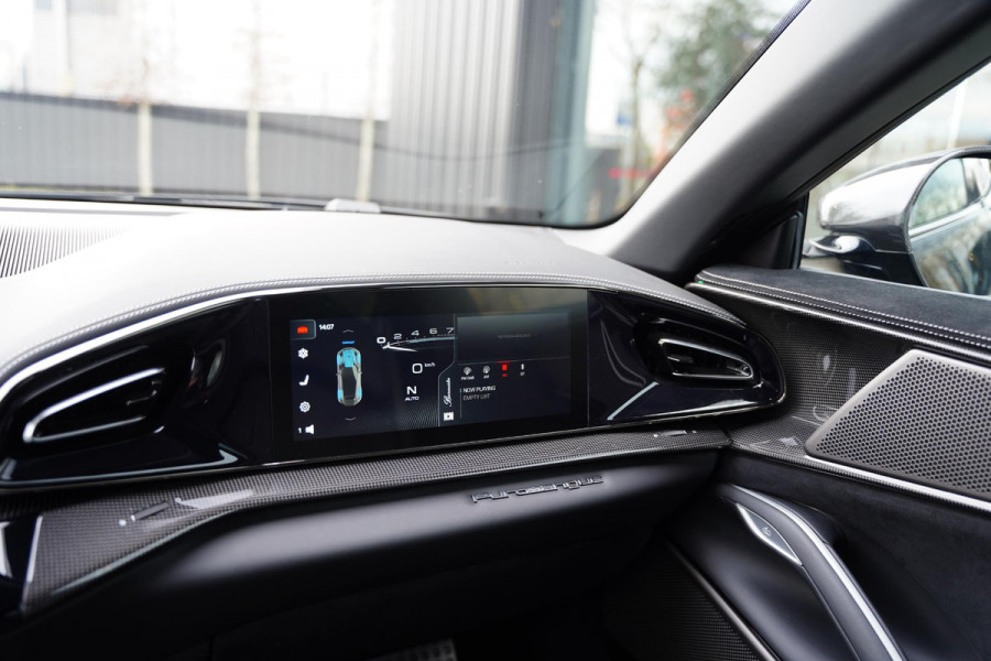 Ferrari Purosangue 6.5 V12 / Colore Purosanque