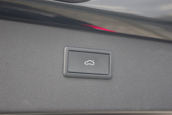 CUPRA Formentor 1.4 e-Hybrid 245 PK VZ Copper Edition, Panoramadak, Trekhaak, Memory, Camera