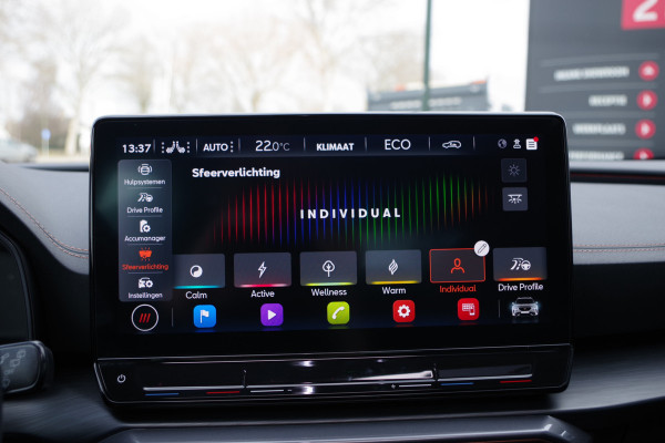 CUPRA Formentor 1.4 e-Hybrid 245 PK VZ Copper Edition, Panoramadak, Trekhaak, Memory, Camera