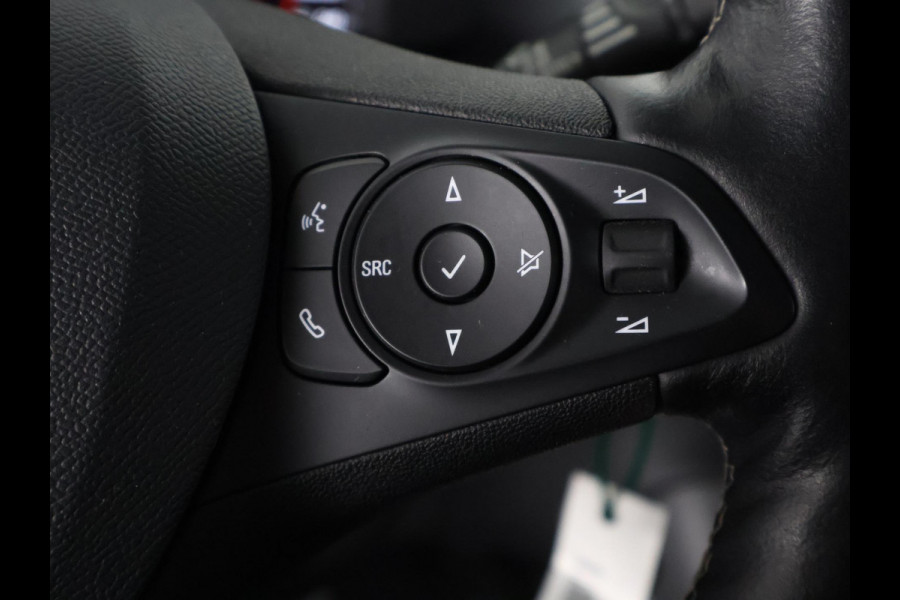 Opel Corsa 1.2 Elegance Two-Tone | Stuur- & Stoelverwarming | Navigatie | Camera | Parkeersensoren |