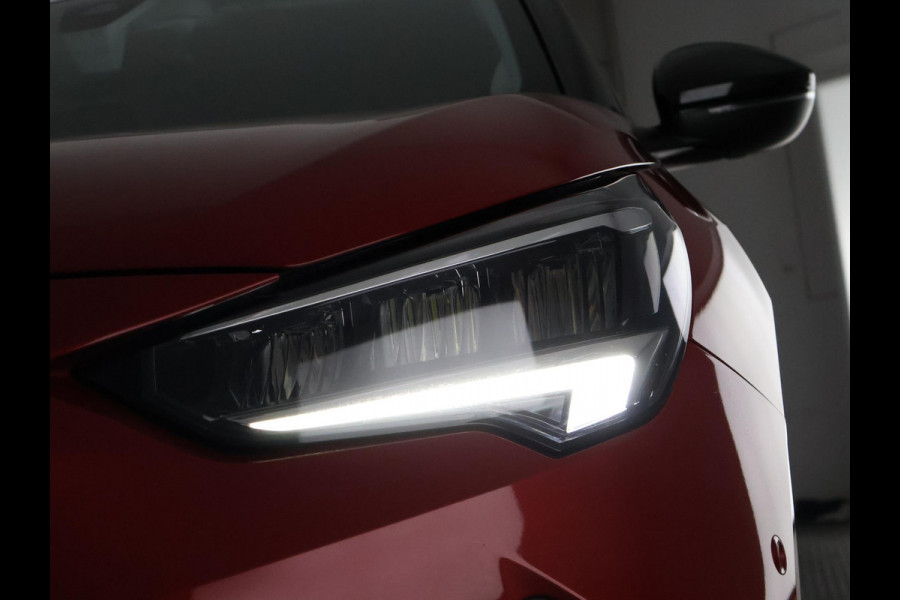 Opel Corsa 1.2 Elegance Two-Tone | Stuur- & Stoelverwarming | Navigatie | Camera | Parkeersensoren |