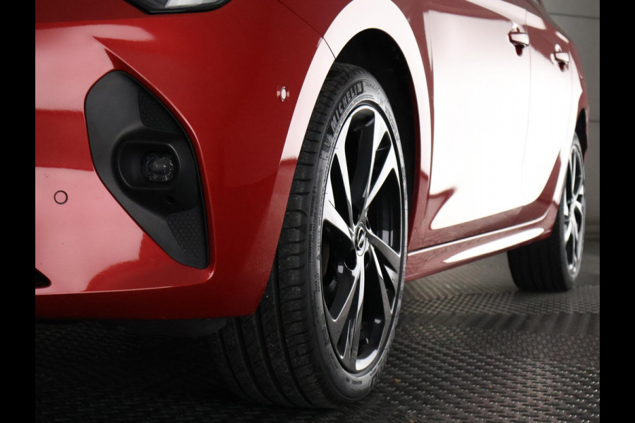 Opel Corsa 1.2 Elegance Two-Tone | Stuur- & Stoelverwarming | Navigatie | Camera | Parkeersensoren |