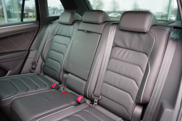 Volkswagen Tiguan 1.4 TSI eHybrid 245 PK R-Line BNS+, Leder, Panoramadak, 360 Camera, IQ-LED