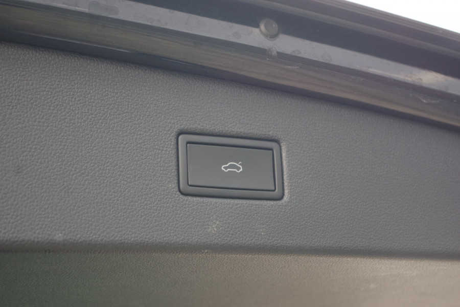 Volkswagen Tiguan 1.4 TSI eHybrid 245 PK R-Line BNS+, Leder, Panoramadak, 360 Camera, IQ-LED