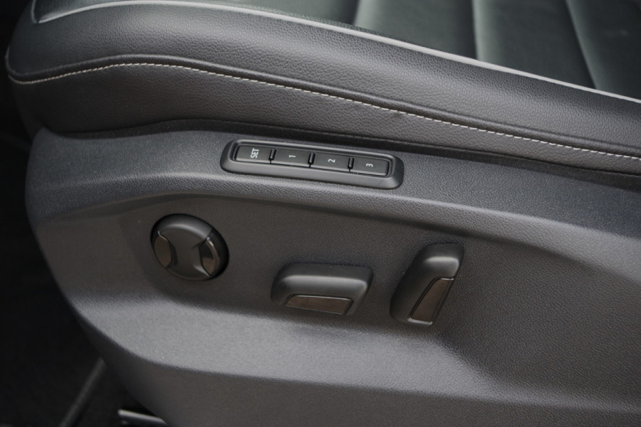 Volkswagen Tiguan 1.4 TSI eHybrid 245 PK R-Line BNS+, Leder, Panoramadak, 360 Camera, IQ-LED