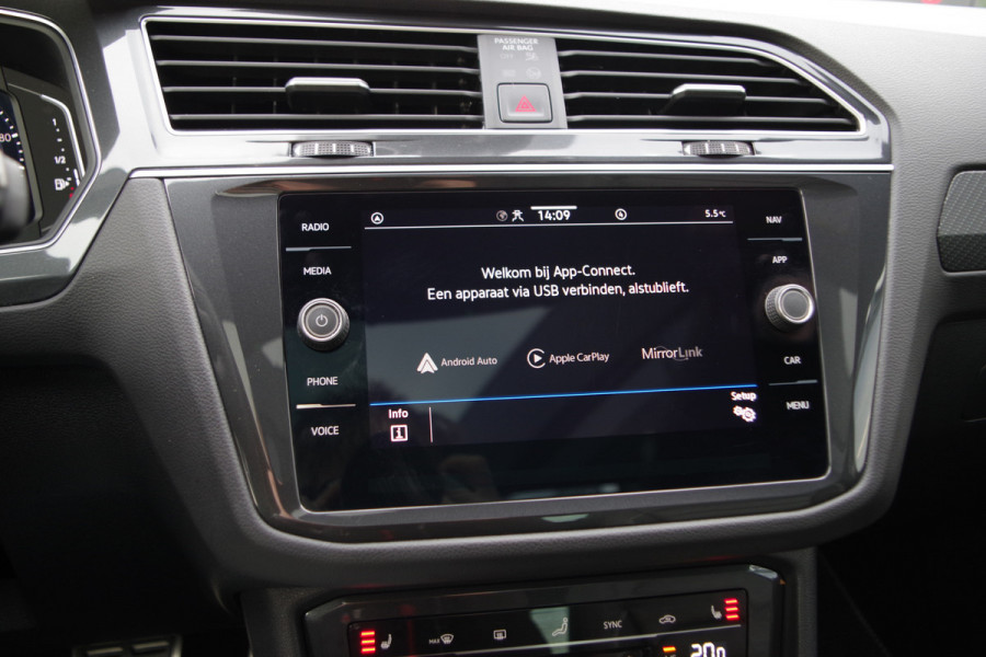 Volkswagen Tiguan 1.4 TSI eHybrid 245 PK R-Line BNS+, Leder, Panoramadak, 360 Camera, IQ-LED