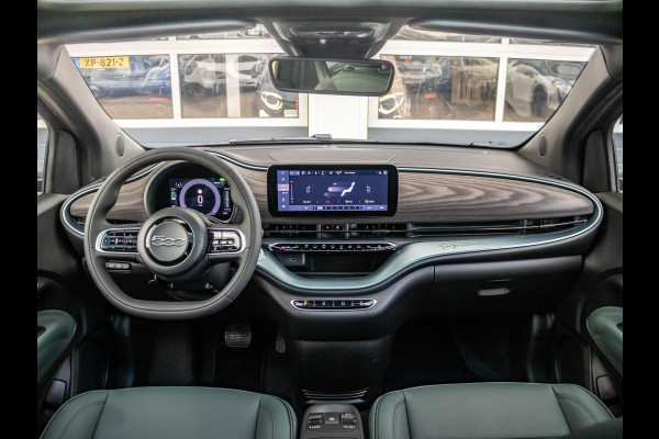 Fiat 500E Giorgio Armani Edition 42 kWh | 18% Bijtelling | Zeer Exclusief | Beperkte Oplage !