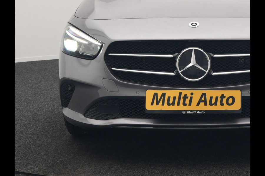 Mercedes-Benz B-Klasse 250 e Progressive Plug In Hybrid 218pk Dealer O.H. PHEV | Camera | Night Pakket | Sfeerverlichting | Widescreen Navi | Sportstoelen Memory & Verwarmd | Apple Carplay | Blis | Cruise Control | Navigatie | DAB |