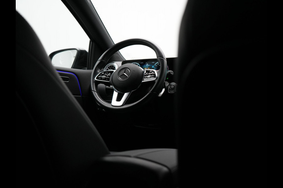 Mercedes-Benz B-Klasse 250 e Progressive Plug In Hybrid 218pk Dealer O.H. PHEV | Camera | Night Pakket | Sfeerverlichting | Widescreen Navi | Sportstoelen Memory & Verwarmd | Apple Carplay | Blis | Cruise Control | Navigatie | DAB |