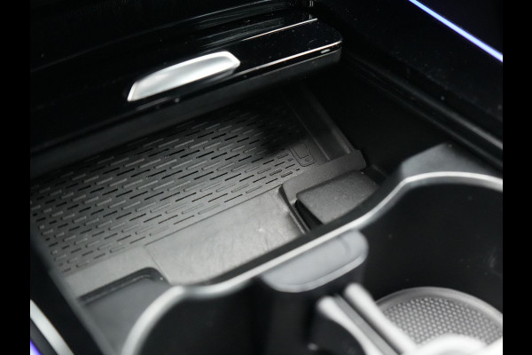 Mercedes-Benz B-Klasse 250 e Progressive Plug In Hybrid 218pk Dealer O.H. PHEV | Camera | Night Pakket | Sfeerverlichting | Widescreen Navi | Sportstoelen Memory & Verwarmd | Apple Carplay | Blis | Cruise Control | Navigatie | DAB |