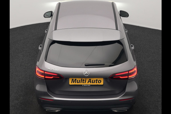 Mercedes-Benz B-Klasse 250 e Progressive Plug In Hybrid 218pk Dealer O.H. PHEV | Camera | Night Pakket | Sfeerverlichting | Widescreen Navi | Sportstoelen Memory & Verwarmd | Apple Carplay | Blis | Cruise Control | Navigatie | DAB |