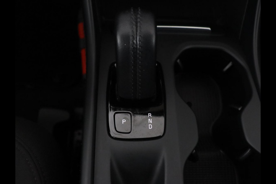 Volvo XC40 1.5 T2 Business Pro | Trekhaak | Camera | Carplay | Adaptive cruise | Keyless | Full LED | Navigatie | Parkeerhulp | Digital Cockpit | Climate control | Bluetooth