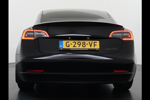 Tesla Model 3 Performance AWD 75 kWh VAN €24.900,- NU VOOR SLECHTS €21.440,- Uw LENTEVOORDEEL €3.460,- |SOH 86% | 20 inch velgen (als nieuw) | Zeer nette staat | Rijklaar geleverd incl. 12 mnd Bovag-garantie | Tesla fabrieksgarantie op de hoogvolt accu t/m 13-12-2027 of 192.000 km