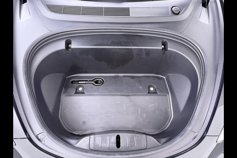 Tesla Model 3 Performance AWD 75 kWh VAN €24.900,- NU VOOR SLECHTS €21.440,- Uw LENTEVOORDEEL €3.460,- |SOH 86% | 20 inch velgen (als nieuw) | Zeer nette staat | Rijklaar geleverd incl. 12 mnd Bovag-garantie | Tesla fabrieksgarantie op de hoogvolt accu t/m 13-12-2027 of 192.000 km