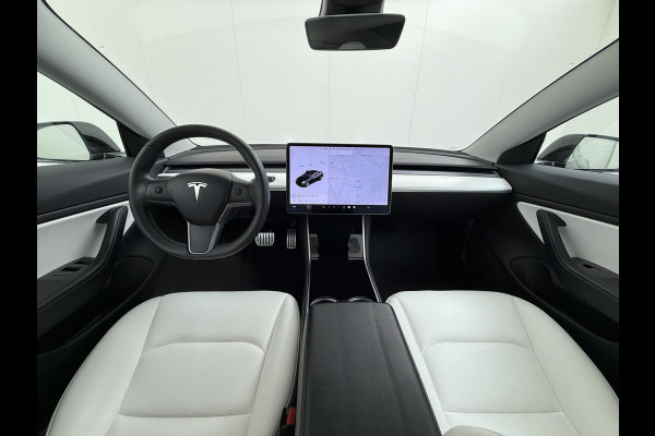 Tesla Model 3 Performance AWD 75 kWh VAN €24.900,- NU VOOR SLECHTS €21.440,- Uw LENTEVOORDEEL €3.460,- |SOH 86% | 20 inch velgen (als nieuw) | Zeer nette staat | Rijklaar geleverd incl. 12 mnd Bovag-garantie | Tesla fabrieksgarantie op de hoogvolt accu t/m 13-12-2027 of 192.000 km