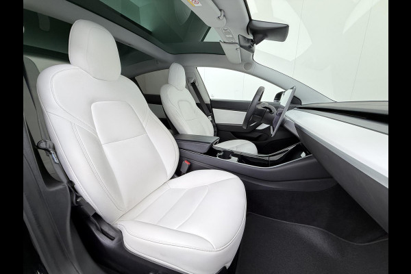 Tesla Model 3 Performance AWD 75 kWh VAN €24.900,- NU VOOR SLECHTS €21.440,- Uw LENTEVOORDEEL €3.460,- |SOH 86% | 20 inch velgen (als nieuw) | Zeer nette staat | Rijklaar geleverd incl. 12 mnd Bovag-garantie | Tesla fabrieksgarantie op de hoogvolt accu t/m 13-12-2027 of 192.000 km