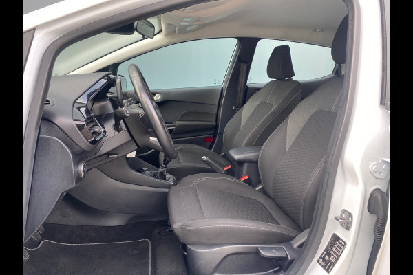 Ford Fiesta BWJ 2023 | 1.0T Hybrid 126PK Titanium | CLIMA | CARPLAY | CRUISE | NAVI | PRIVACY GLASS |