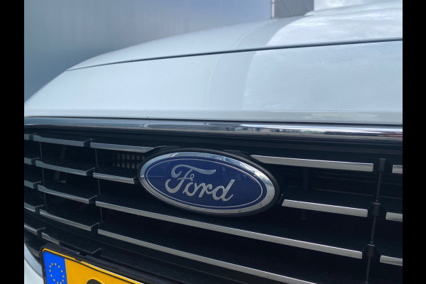 Ford Fiesta BWJ 2023 | 1.0T Hybrid 126PK Titanium | CLIMA | CARPLAY | CRUISE | NAVI | PRIVACY GLASS |