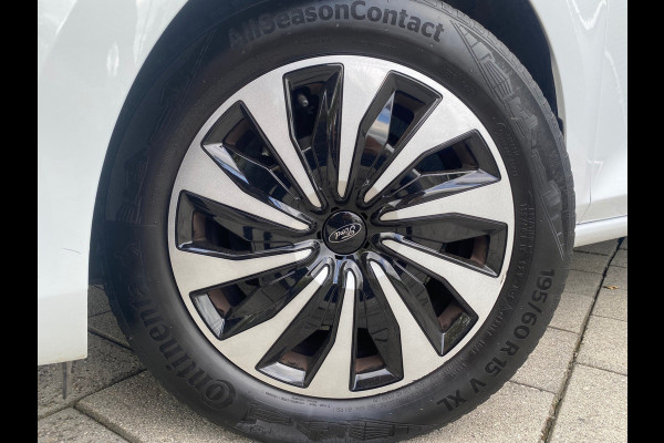 Ford Fiesta BWJ 2023 | 1.0T Hybrid 126PK Titanium | CLIMA | CARPLAY | CRUISE | NAVI | PRIVACY GLASS |