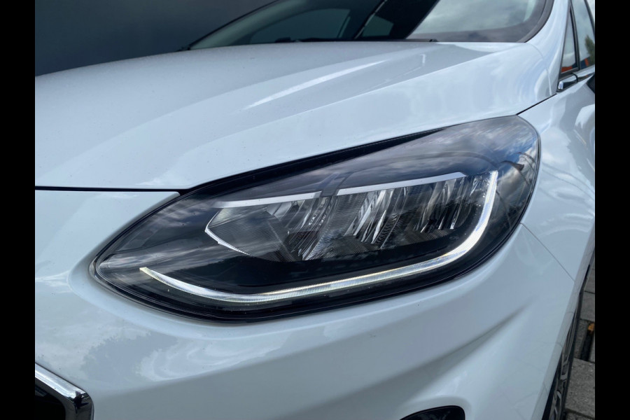 Ford Fiesta BWJ 2023 | 1.0T Hybrid 126PK Titanium | CLIMA | CARPLAY | CRUISE | NAVI | PRIVACY GLASS |