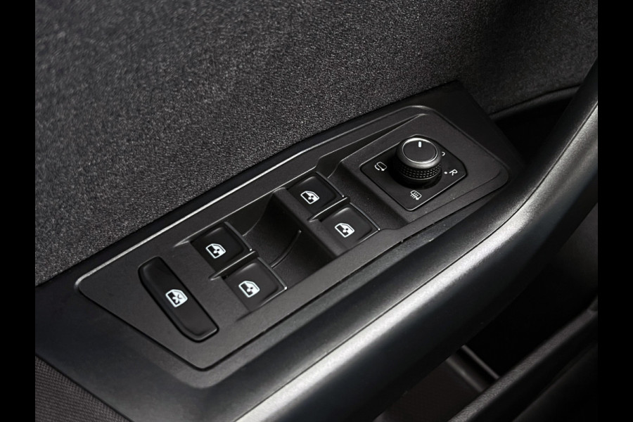 Volkswagen T-Roc 1.5 TSI Move | Carplay | LED | Virtual Cockpit | DAB