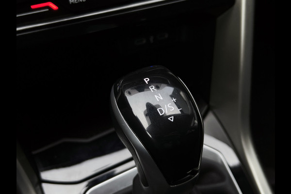 Volkswagen T-Roc 1.5 TSI Move | Carplay | LED | Virtual Cockpit | DAB