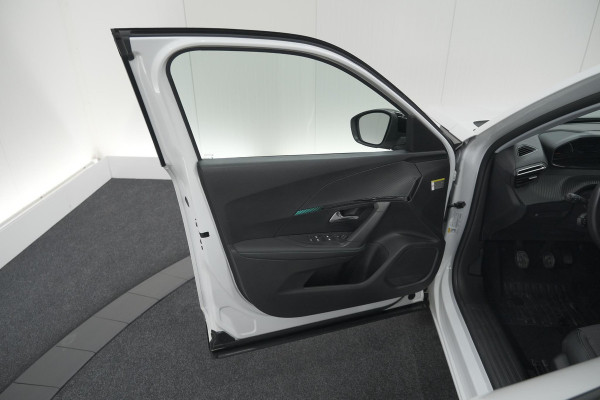 Peugeot 2008 PureTech 100 Allure Pack | Allseason Banden | Parkeersensoren | Apple Carplay