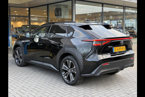 Toyota Bz4x Premium 71 kWh | 97% SOH! | Leder | Stoel- Verwarming & Ventilatie | Panoramadak | 360 Camera | Adaptive Cruise |
