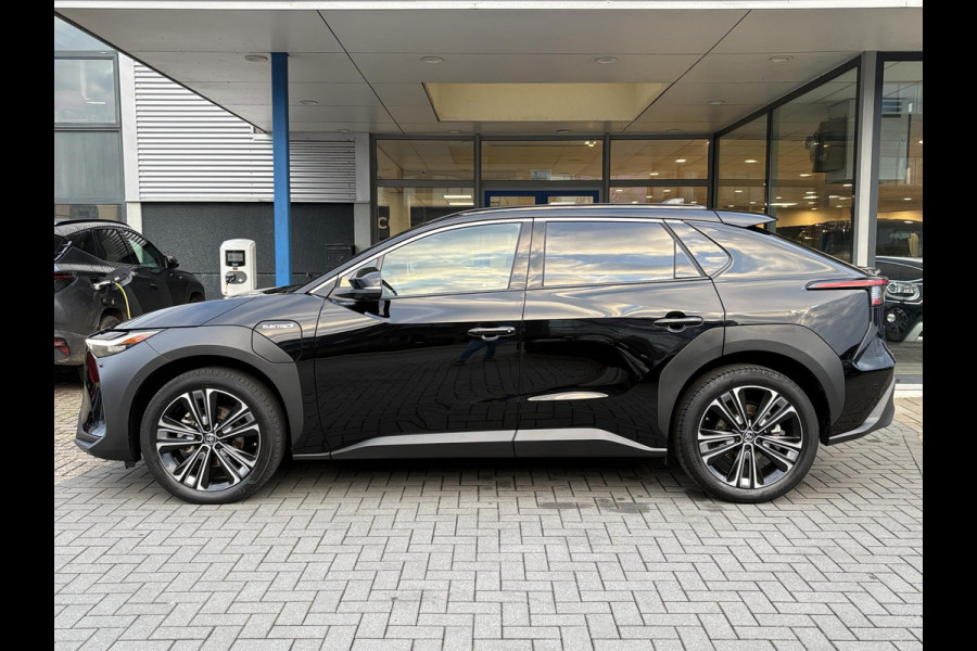 Toyota Bz4x Premium 71 kWh | 97% SOH! | Leder | Stoel- Verwarming & Ventilatie | Panoramadak | 360 Camera | Adaptive Cruise |