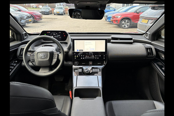 Toyota Bz4x Premium 71 kWh | 97% SOH! | Leder | Stoel- Verwarming & Ventilatie | Panoramadak | 360 Camera | Adaptive Cruise |