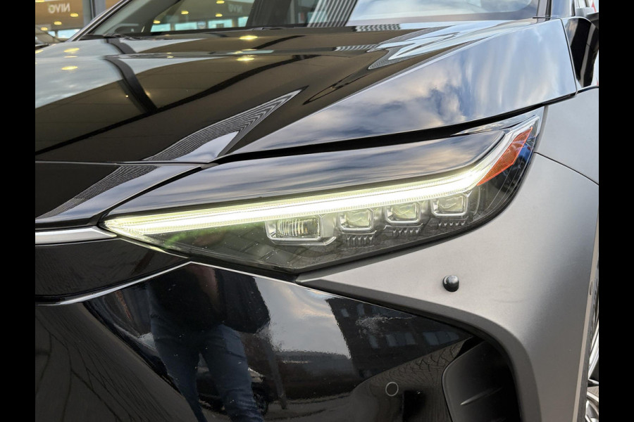Toyota Bz4x Premium 71 kWh | 97% SOH! | Leder | Stoel- Verwarming & Ventilatie | Panoramadak | 360 Camera | Adaptive Cruise |