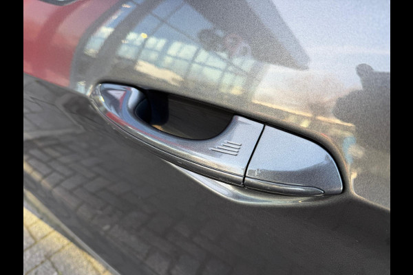 Ford S-Max 2.5i HEV 7P